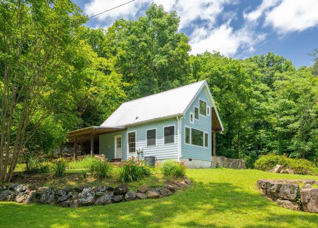 Property at 4019 W Road, Signal Mountain, TN 37377, 2 beds, 1 bath