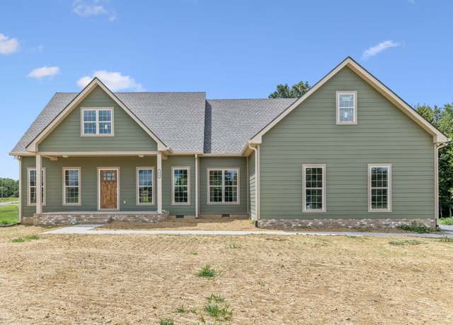 Property at 339 Makinley Dr, Lafayette, TN 37083, 3 beds, 2 baths