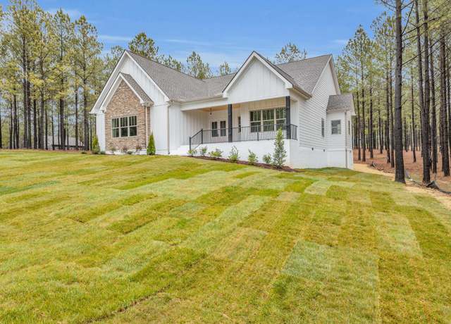 Property at 1075 Cumberland Cir, Jasper, TN 37347, 3 beds, 2 baths