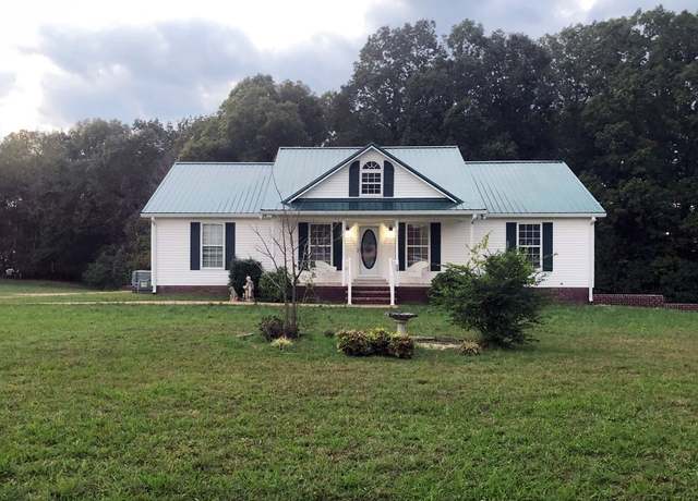 Property at 535 Darbytown Rd, Hohenwald, TN 38462, 3 beds, 2 baths