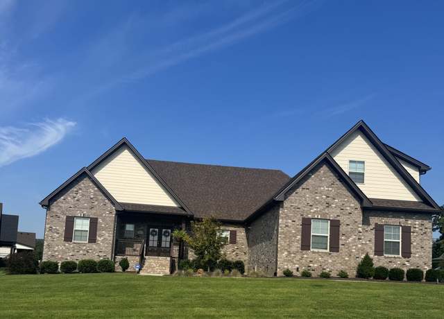 Property at 1029 Robert Lee Dr, Gallatin, TN 37066, 3 beds, 3.5 baths