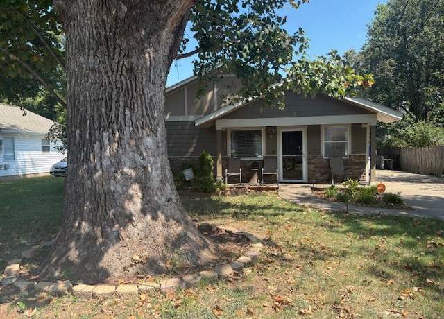Property at 804 N Academy St, Murfreesboro, TN 37130, 4 beds, 2.5 baths