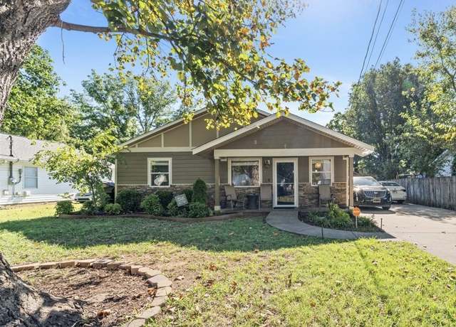 Property at 804 N Academy St, Murfreesboro, TN 37130, 4 beds, 2.5 baths