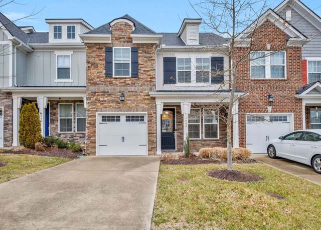 Property at 802 Kennear Ln, Mount Juliet, TN 37122, 3 beds, 2.5 baths