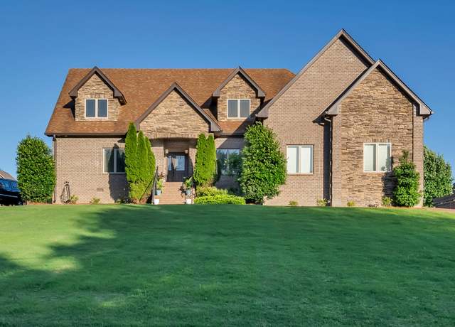 Property at 1010 Noel Dr, Mount Juliet, TN 37122, 5 beds, 3 baths
