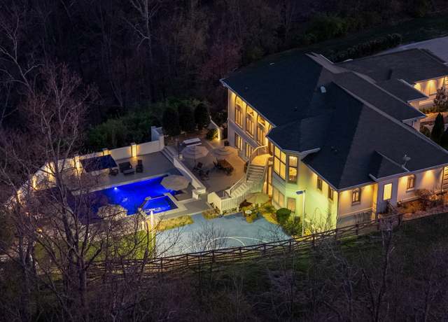 Property at 720 Valhalla Ln, Brentwood, TN 37027, 5 beds, 4.5 baths