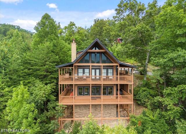 Property at 2732 Heather Ln Way, Sevierville, TN 37862, 3 beds, 3 baths