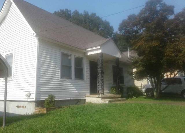 Property at 147 Preston St, Jackson, TN 38301, 2 beds, 1 bath
