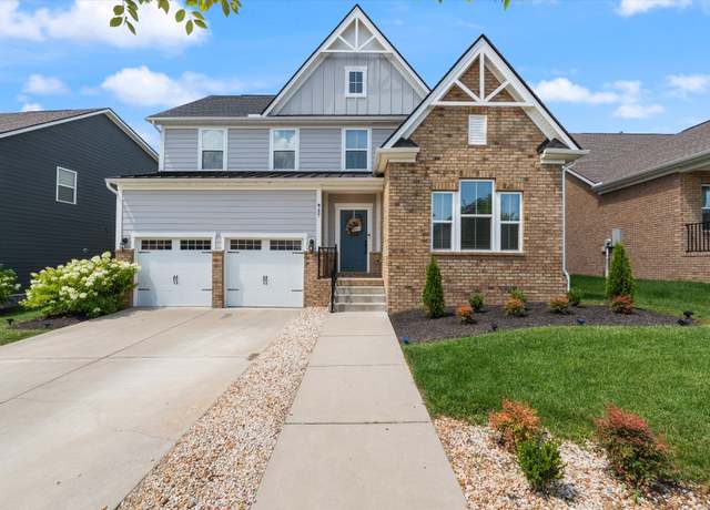 Property at 927 Orchid Pl, Hendersonville, TN 37075, 4 beds, 3 baths
