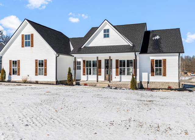 Property at 3840 Hollow Springs Rd, Bradyville, TN 37026, 3 beds, 2 baths