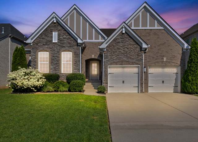 Property at 2030 Oliver Dr, Mount Juliet, TN 37122, 5 beds, 3 baths