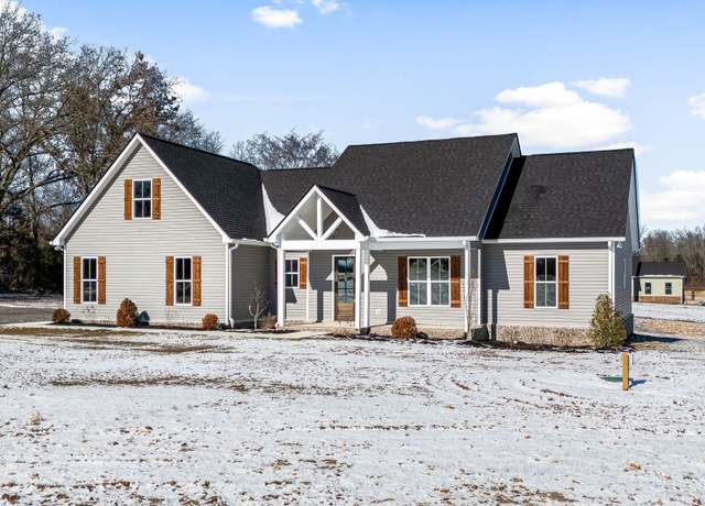 Property at 3868 Hollow Springs Rd, Bradyville, TN 37026, 3 beds, 2 baths