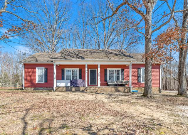 Property at 2001 Tennessee City Rd, Mc Ewen, TN 37101, 4 beds, 2 baths