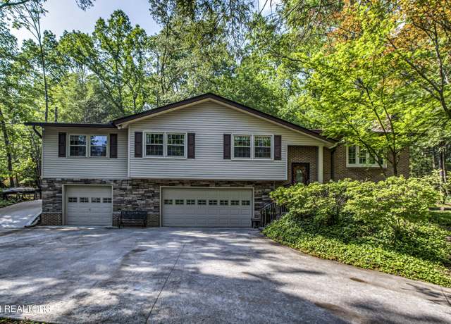 Property at 116 Mohawk Rd, Oak Ridge, TN 37830, 4 beds, 2.5 baths