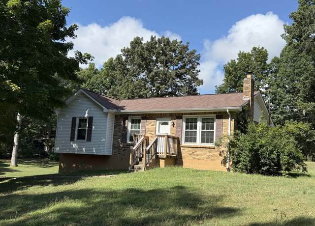 Property at 302 Bluebird Ln, Dickson, TN 37055, 3 beds, 1 bath