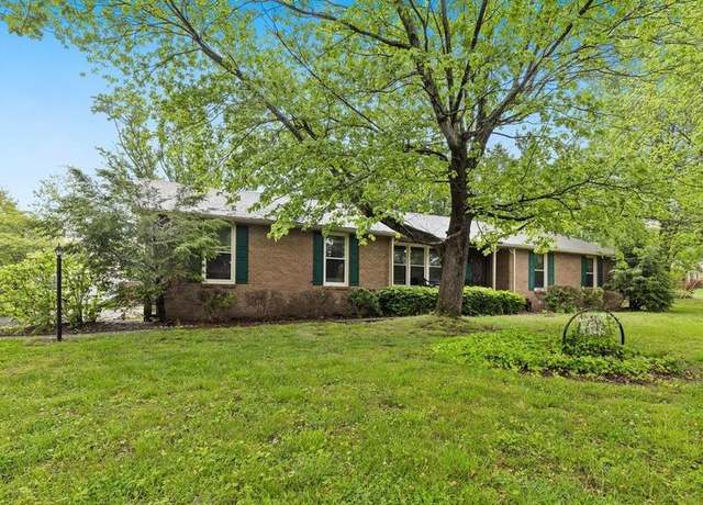 Property at 4347 Baton Rouge Dr, Hermitage, TN 37076, 3 beds, 2 baths
