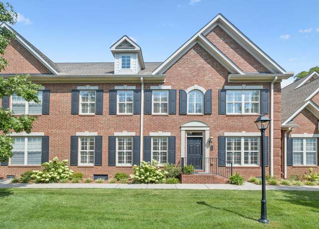 Property at 107 Brilliantine Cir, Franklin, TN 37064, 4 beds, 3.5 baths