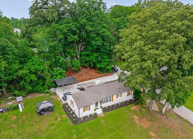Property at 119 Westwood Dr, Mcminnville, TN 37110, 4 beds, 2 baths