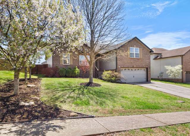 Property at 1995 General Neyland Dr, Clarksville, TN 37042, 3 beds, 2 baths