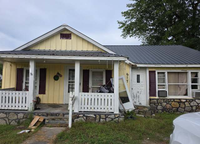 Property at 617 Walnut St, Waynesboro, TN 38485, 3 beds, 1 bath