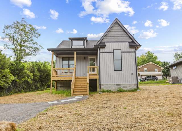 Property at 1111 West End Ave N, Lewisburg, TN 37091, 3 beds, 2 baths