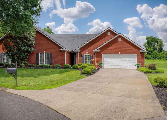 Property at 225 Hickory Ct, Mcminnville, TN 37110, 3 beds, 2 baths