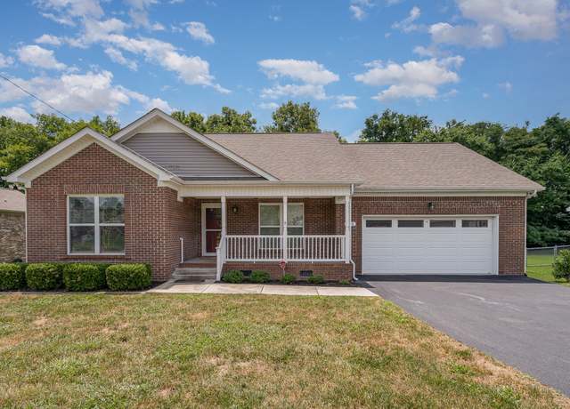 Property at 1618 Wellington Dr, Columbia, TN 38401, 3 beds, 2 baths
