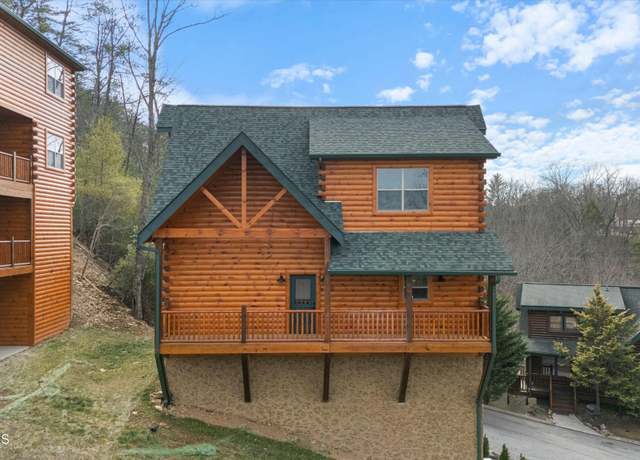 Property at 2026 Bear Creek Way, Sevierville, TN 37862, 4 beds, 4.5 baths