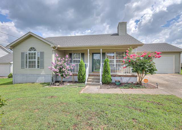 Property at 421 Randall Ln, La Vergne, TN 37086, 3 beds, 2 baths