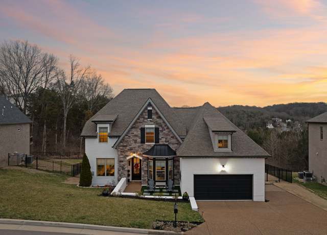 Property at 413 Eagle Rdg, Nashville, TN 37209, 5 beds, 4.5 baths