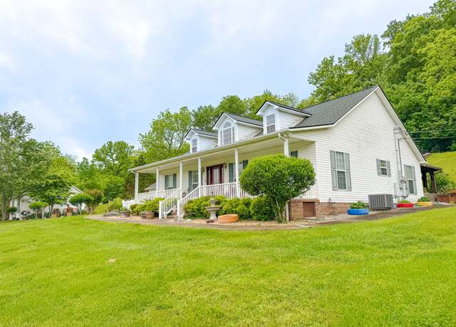 Property at 414 Mt View Dr, Pulaski, TN 38478, 3 beds, 2 baths