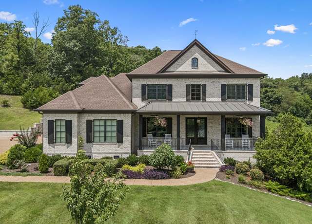 Property at 645 Legends Crest Dr, Franklin, TN 37069, 5 beds, 4.5 baths
