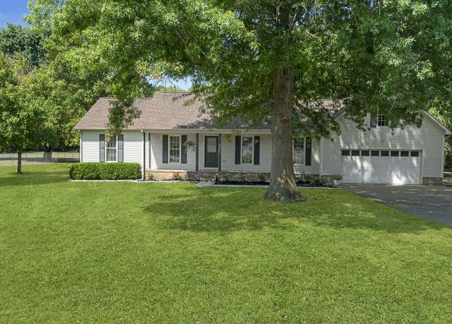 Property at 327 Stonewall Dr, Columbia, TN 38401, 3 beds, 2 baths