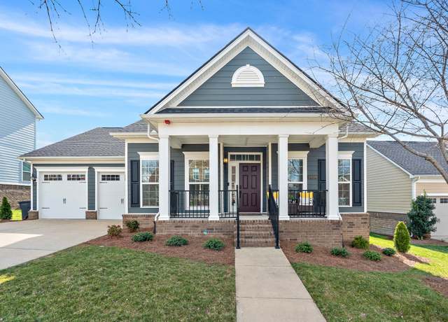 Property at 2020 Canyon Echo Dr, Franklin, TN 37064, 3 beds, 2 baths