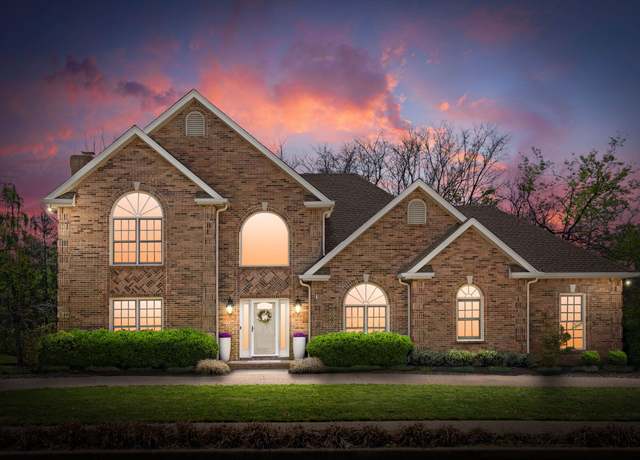 Property at 2553 Stone Briar Dr, Clarksville, TN 37043, 5 beds, 4 baths