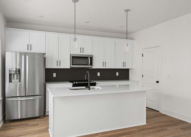 Property at 700 N Dupont Ave #303, Madison, TN 37115, 3 beds, 2.5 baths