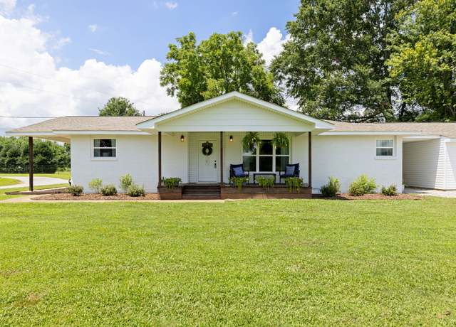 Property at 1963 Ardmore Hwy, Ardmore, TN 38449, 3 beds, 2 baths