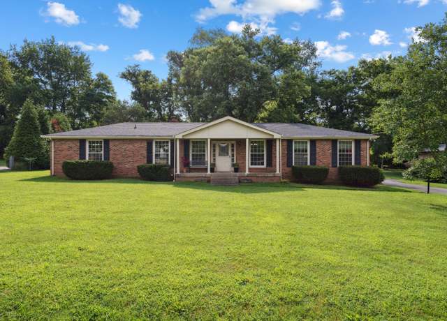 Property at 202 Tyne Blvd, Old Hickory, TN 37138, 3 beds, 1.5 baths