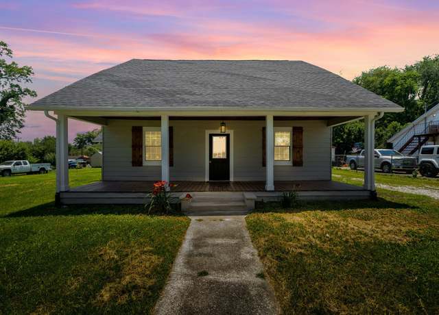 Property at 109 Bonner St, Mcminnville, TN 37110, 5 beds, 2 baths