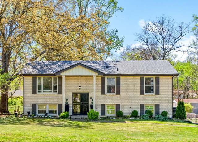 Property at 116 Dave Dr, Clarksville, TN 37042, 3 beds, 1.5 baths