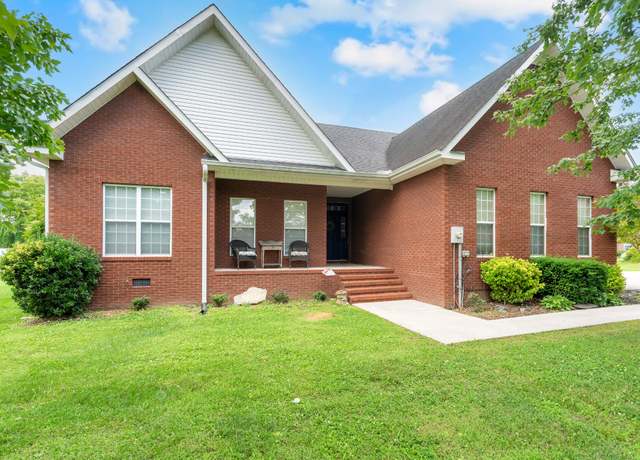 Property at 285 Crimson Dr, Winchester, TN 37398, 3 beds, 2 baths
