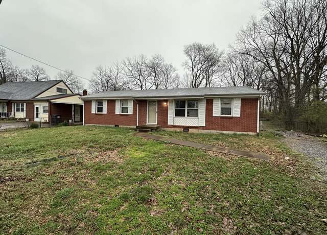 Property at 312 Plantation Dr, Clarksville, TN 37042, 3 beds, 1 bath