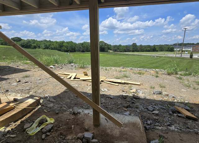 Property at 6106 Saxlingham Pl, Smyrna, TN 37167, 4 beds, 2.5 baths