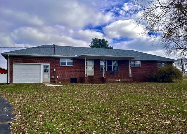 Property at 8545 Hillsboro Hwy, Hillsboro, TN 37342, 3 beds, 2 baths