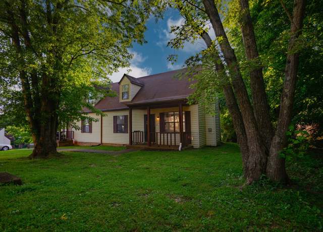 Property at 3307 Quail View Dr, Nashville, TN 37214, 3 beds, 2 baths