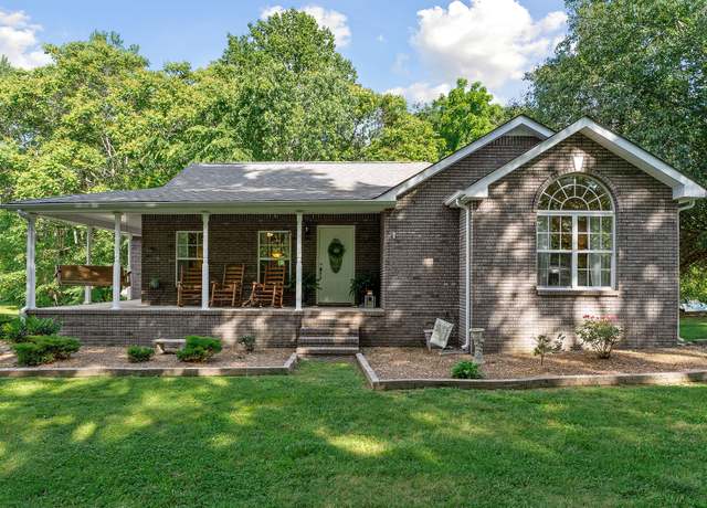 Property at 135 Possum Hollow Rd, Dowelltown, TN 37059, 3 beds, 2 baths
