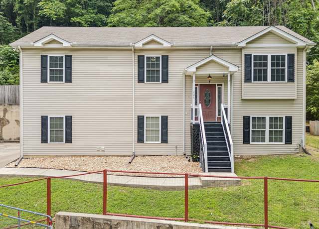 Property at 426 Pole Hill Rd, Goodlettsville, TN 37072, 3 beds, 2 baths