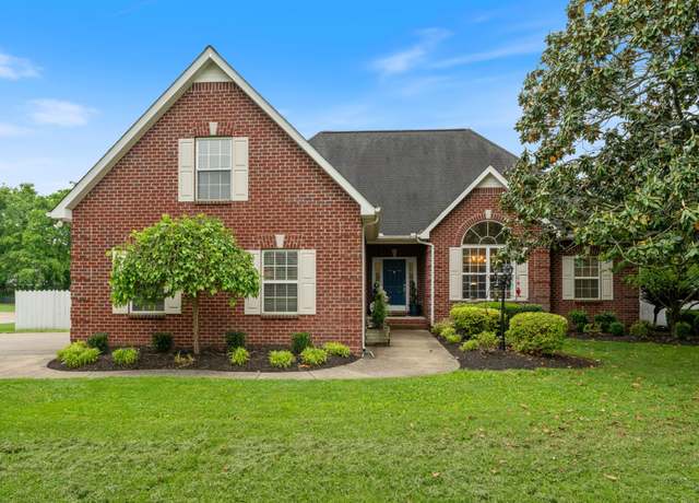Property at 102 Munson Ct, Smyrna, TN 37167, 4 beds, 3 baths