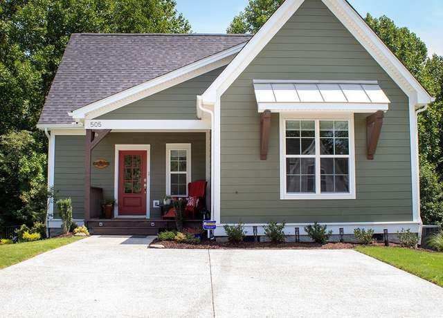 Property at 505 Evans Dr, Tullahoma, TN 37388, 3 beds, 2.5 baths