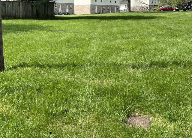 Property at 1243 S Russell St, Portland, TN 37148